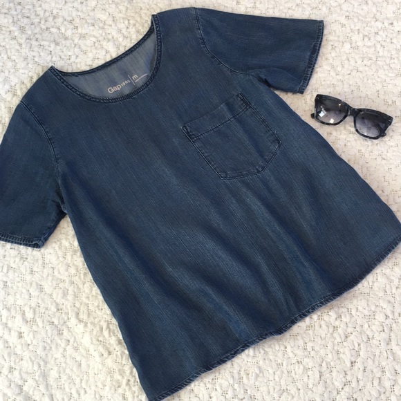 GAP Denim Look Tencel Short Sleeve Top - Picture 5 of 16